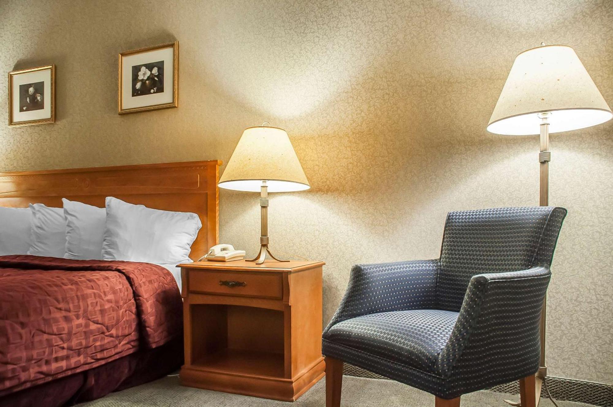 Comfort Inn Lundy'S Lane Niagara Falls Exterior photo