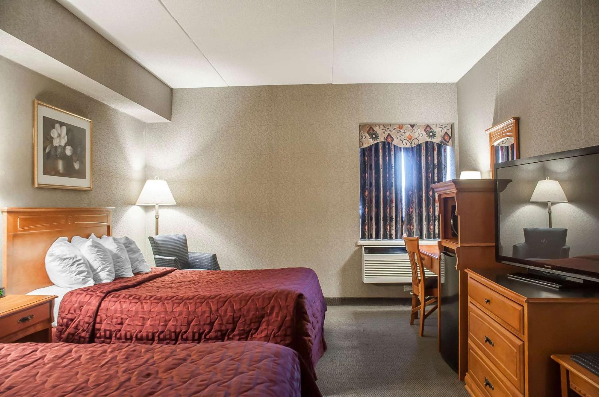 Comfort Inn Lundy'S Lane Niagara Falls Exterior photo